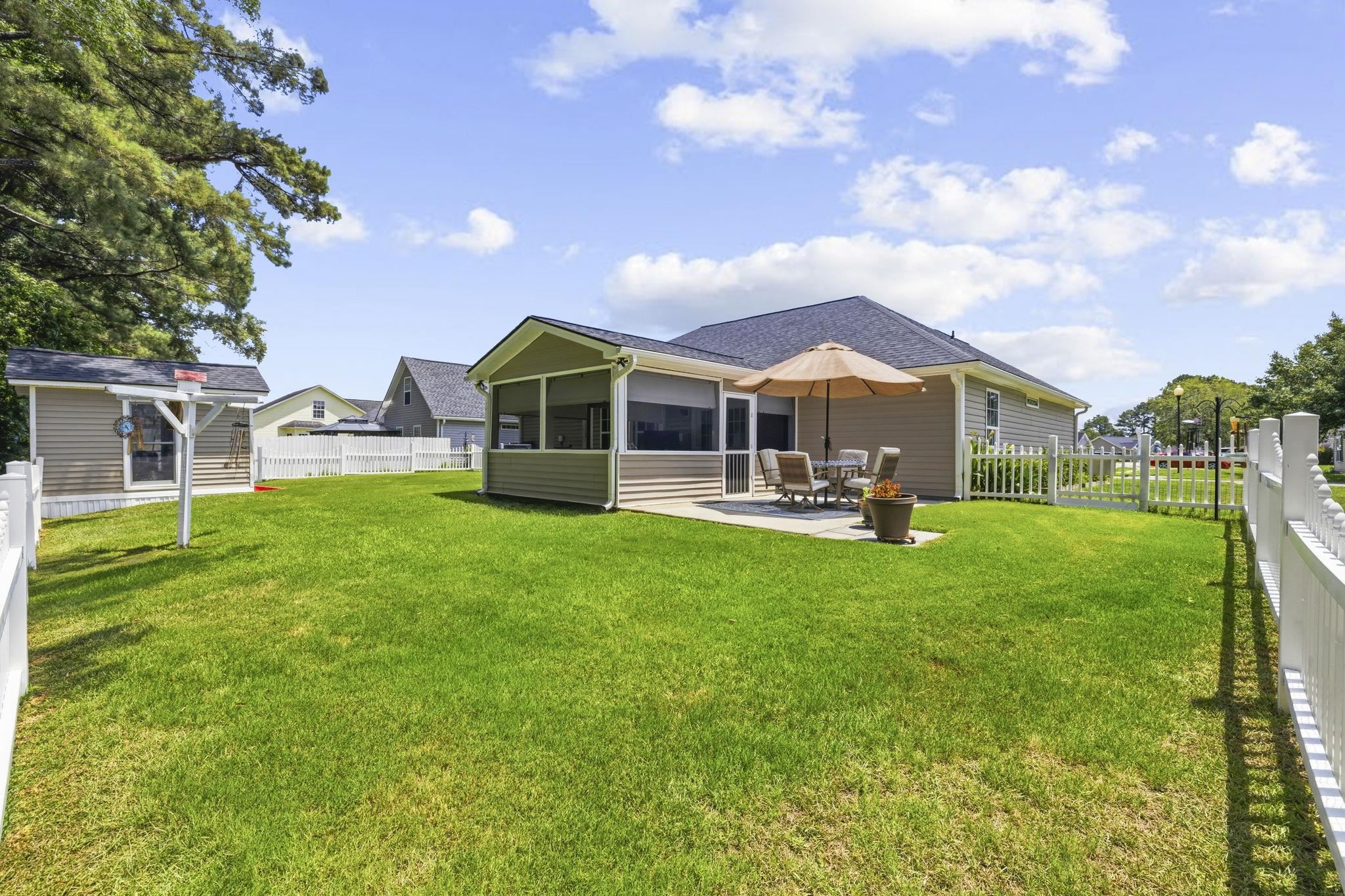 Photo 3
