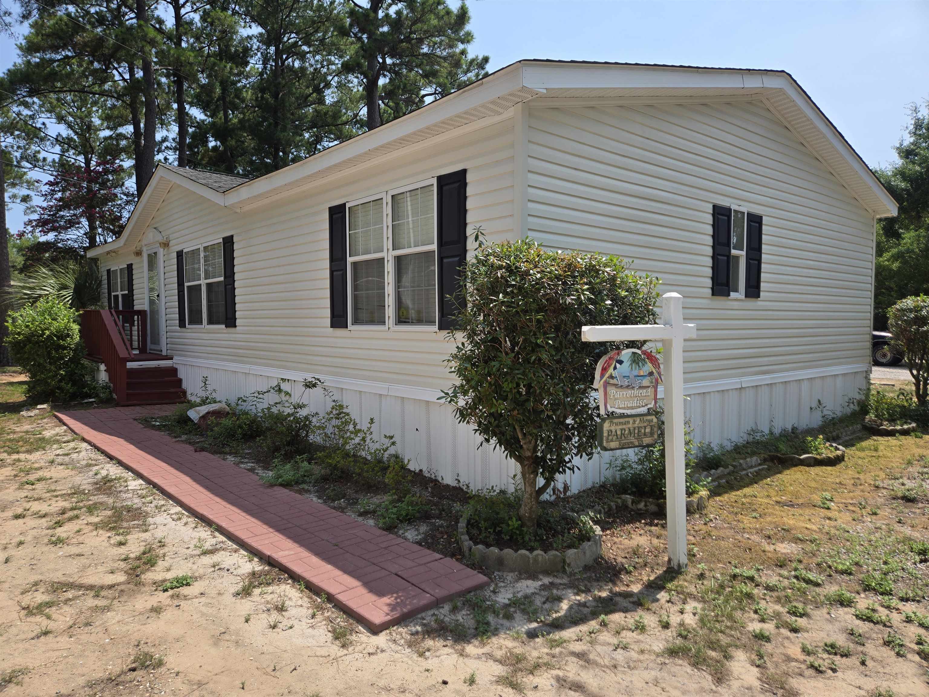 Homes for sale in Garden City Beach, Horry & Georgetown Counties